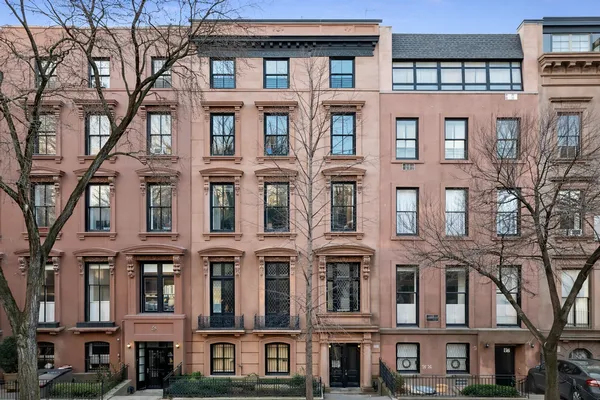 $385,000 | 132 Remsen Street, Unit 7 | Brooklyn Heights