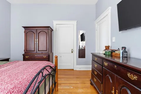 $499,900 | 12 West Wyoming Avenue, Unit 2, Melrose, MA 02176