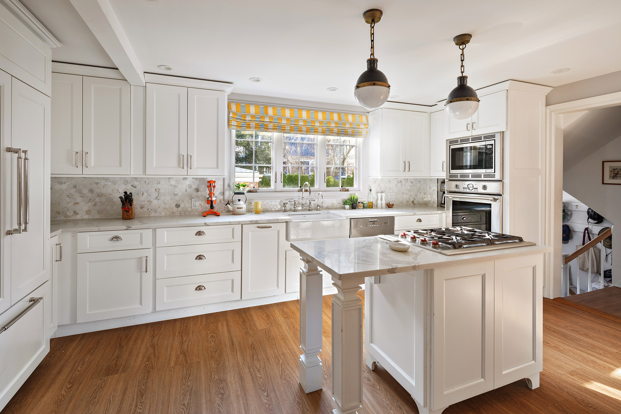 162 Argyle Road Brooklyn, NY 11218 - Photo 6 of 25 a kitchen with sink stove and cabinets