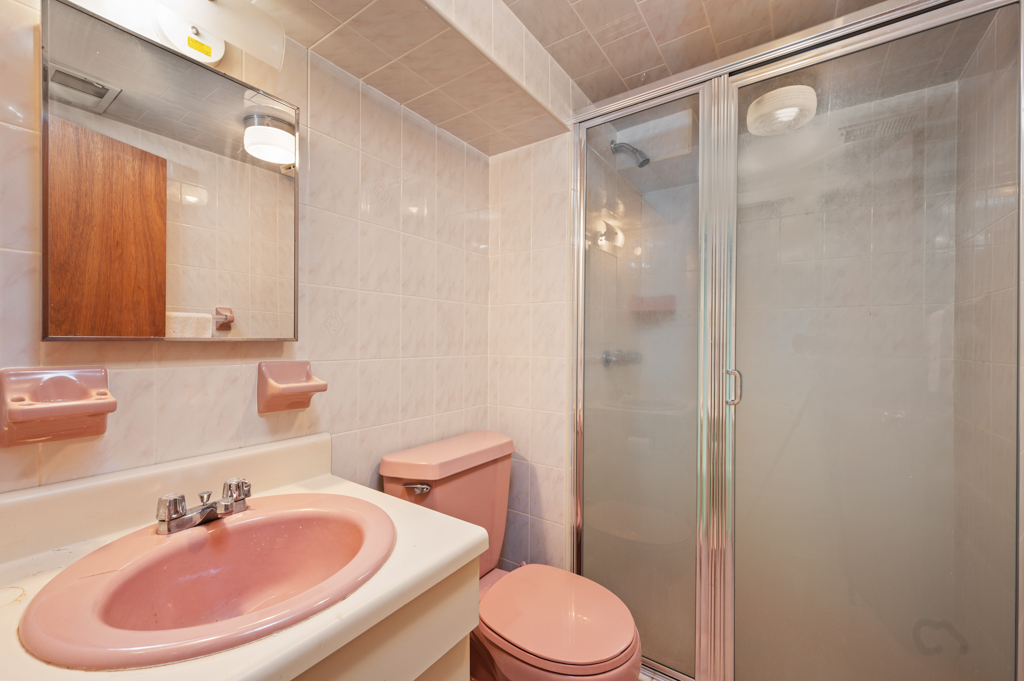 159 Wolverine Street Staten Island, NY 10306 - Photo 19 of 22