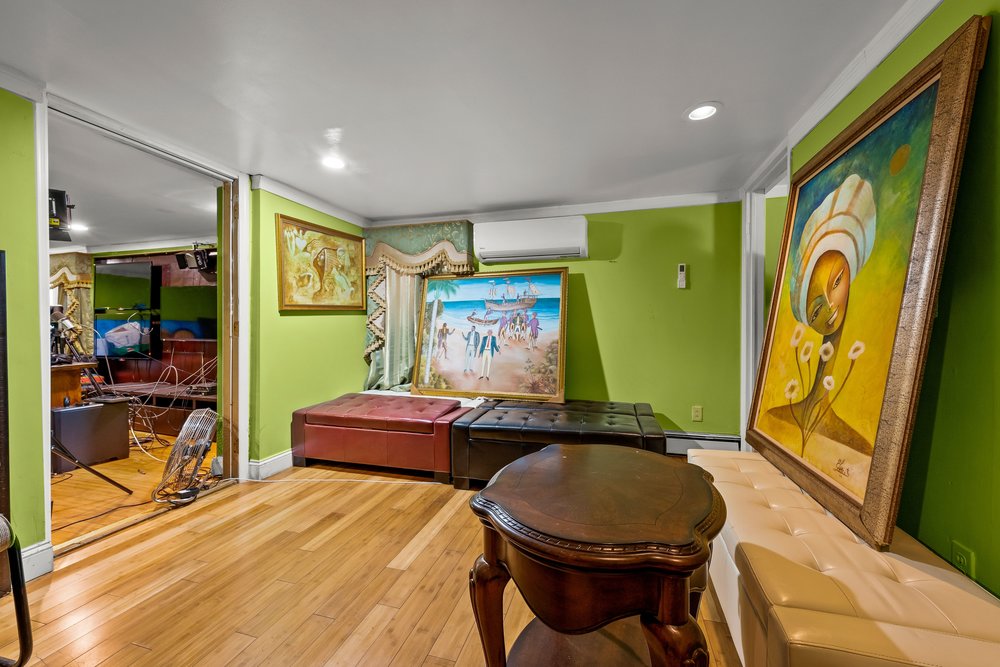 128-47 233rd Street Queens, NY 11422 - Photo 26 of 30