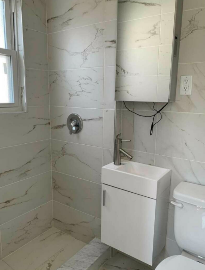 324 East 77th Street, Unit 5C Manhattan, NY 10075 - Photo 9 of 9