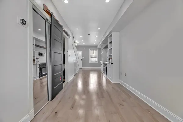 $3,000 | 639 20th Street Northeast, Washington, DC 20002