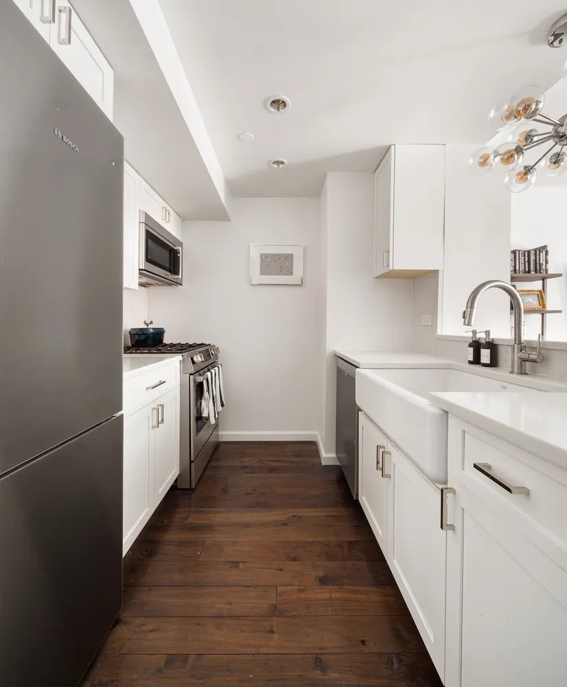 $775,000 | 520 West 23rd Street, Unit 3H | Chelsea