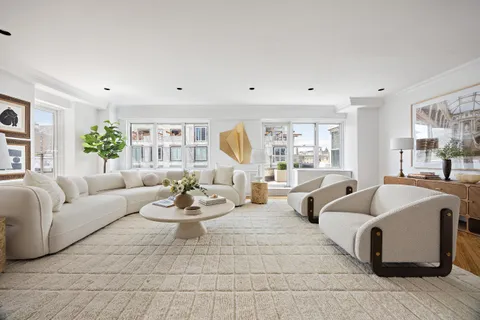 $5,500,000 | 40 East 84th Street, Unit 17A | Upper East Side