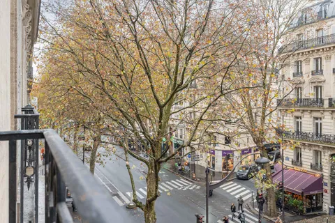 $818,000 | 258 St Germain Boulevard, Paris, France 75007