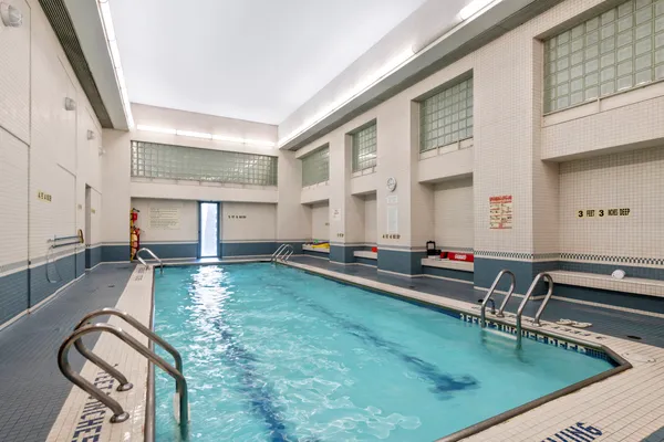 $7,200 | 301 West 57th Street, Unit 44E | Hell's Kitchen