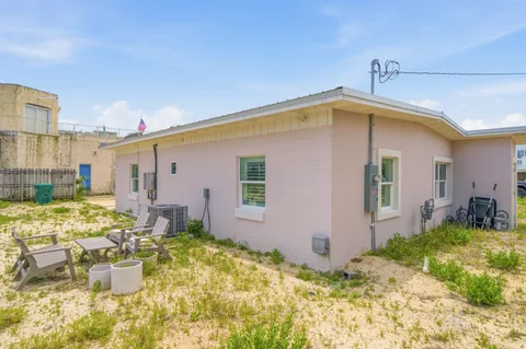 $470,000 | 407 Cobia Avenue, Fort Walton Beach, FL 32548