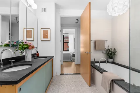 $1,599,000 | 70 Washington Street, Unit 9S | DUMBO