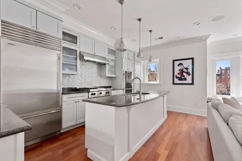 $2,350,000 | 321 Commonwealth Avenue, Unit 40, Boston, MA 02115