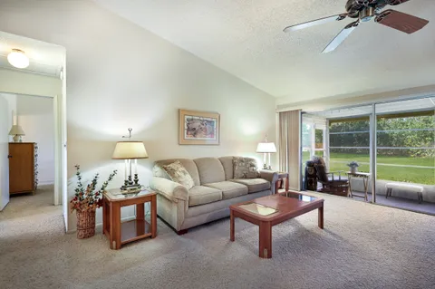 $140,000 | 3618 34th Ave Drive West, Bradenton, FL 34205