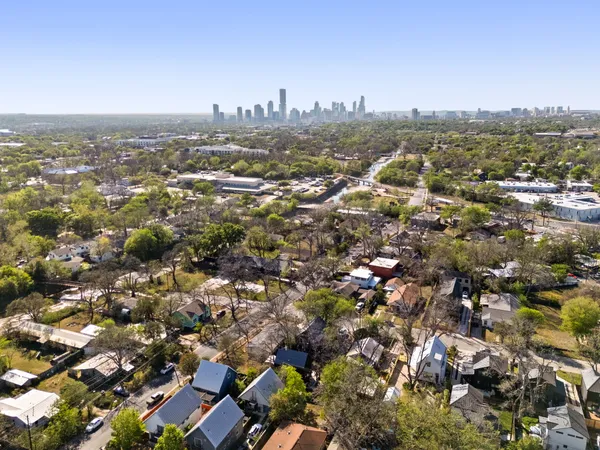 $600,000 | Mansell Avenue, Austin, TX 78702