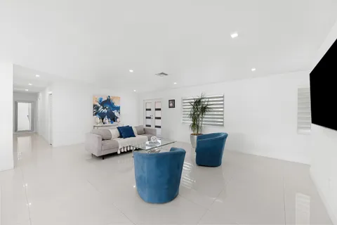 $890,000 | 9724 Southwest 4th Terrace, Miami, FL 33174