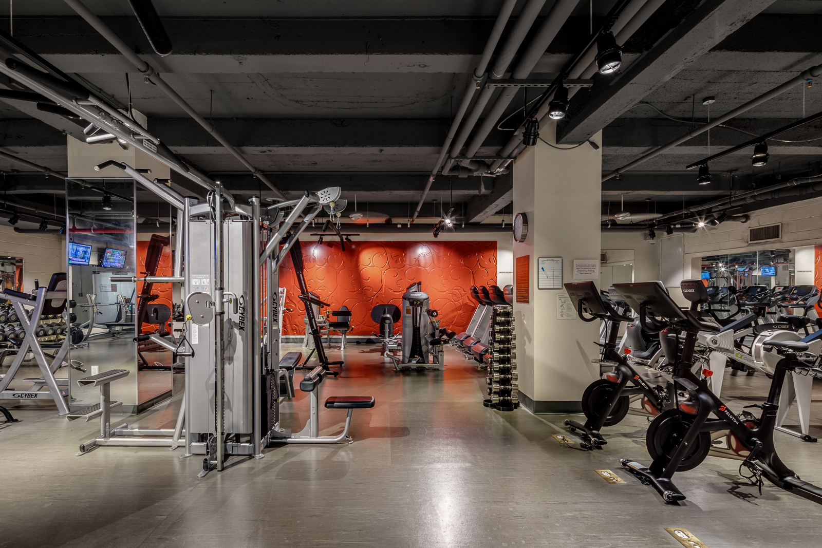 88 Greenwich Street, Unit 1605 Manhattan, NY 10006 - Photo 27 of 32 a view of a room with gym equipment