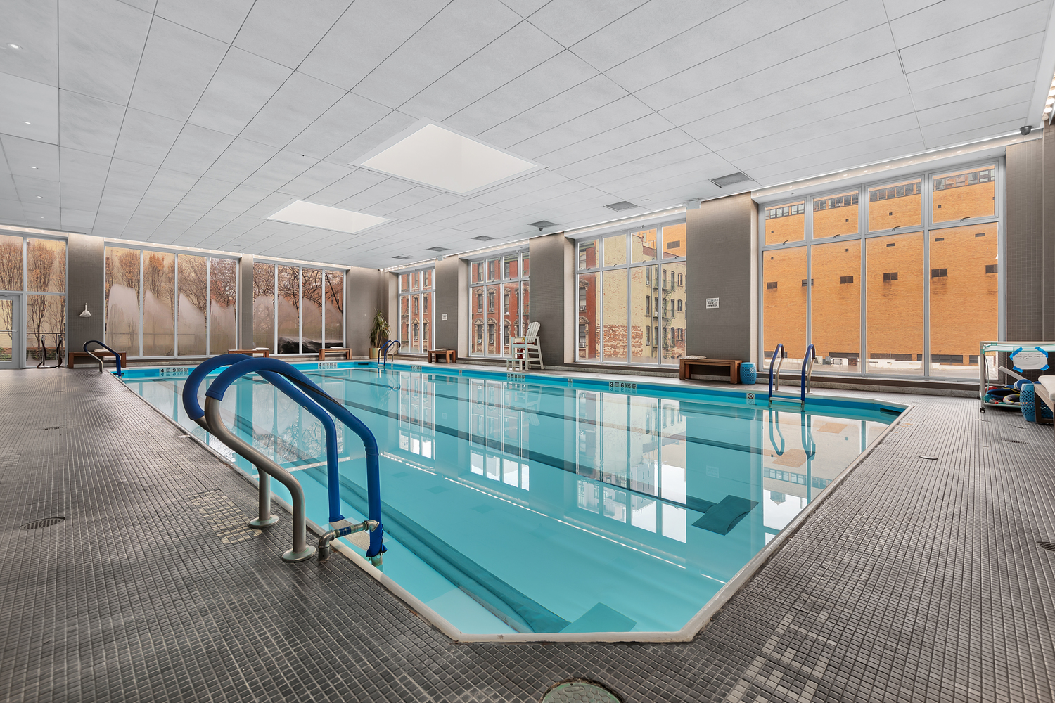 515 East 72nd Street, Unit 36B Manhattan, NY 10021 - Photo 26 of 36 a view of a swimming pool