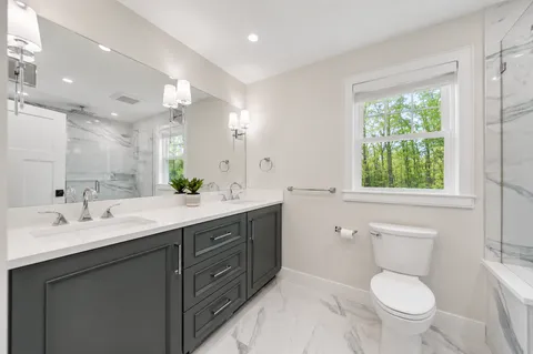 $2,200,000 | 28 Ledge Way, Cohasset, MA 02025