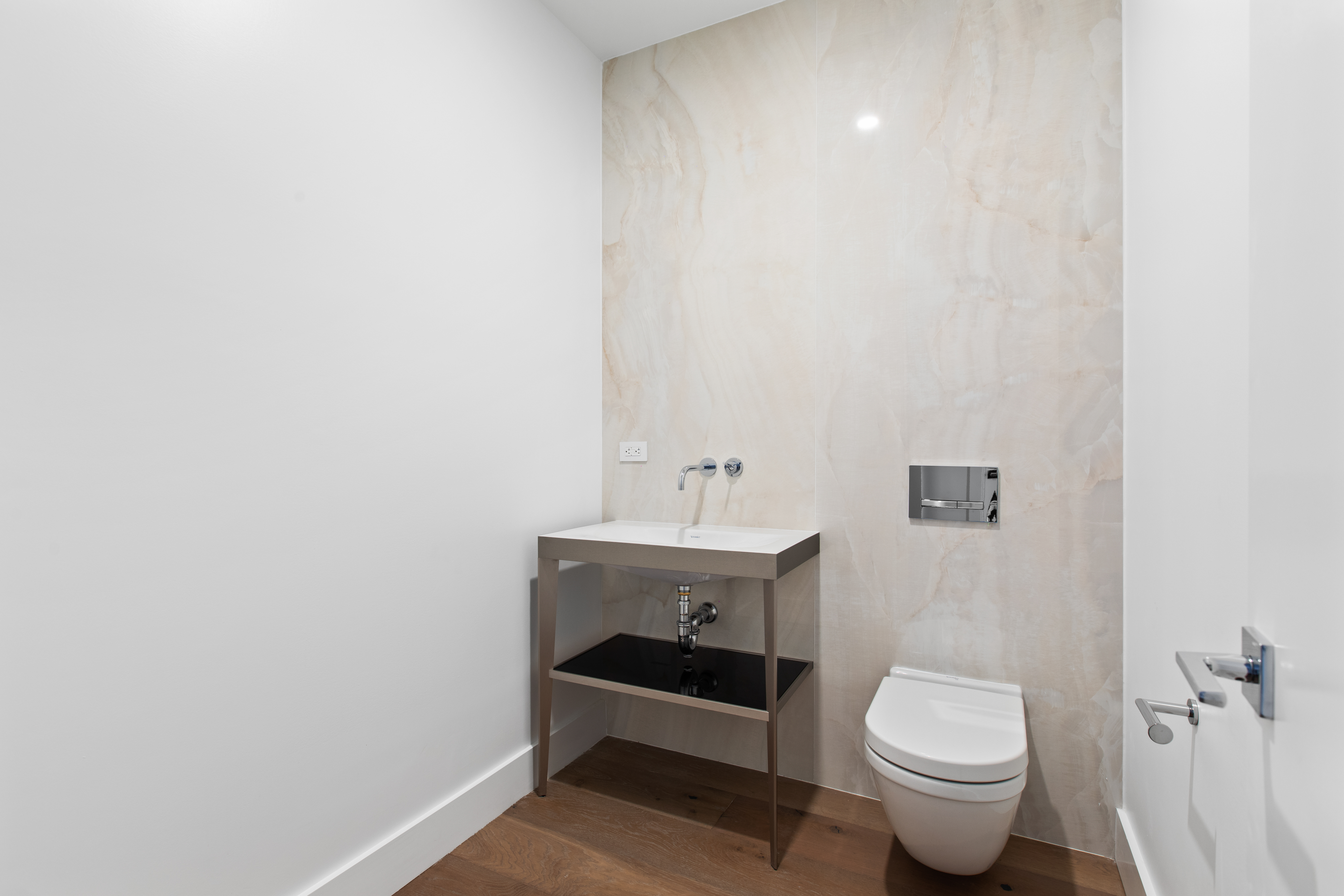 186 Franklin Street, Unit 2 Manhattan, NY 10013 - Photo 12 of 16