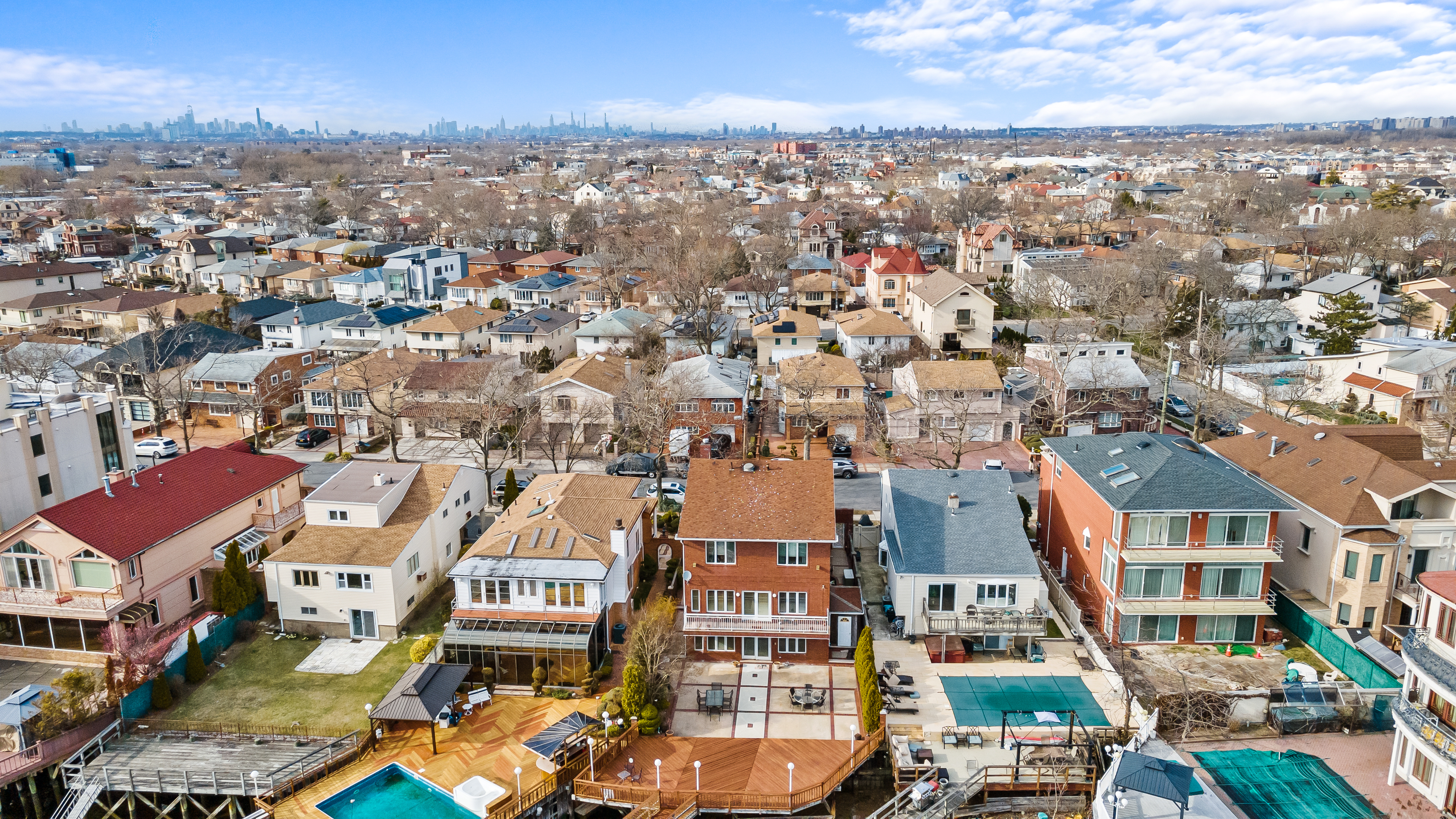303 Whitman Drive Brooklyn, NY 11234 - Photo 34 of 37 an aerial view of a city
