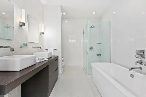 $1,125,000 | 360 Furman Street, Unit 842 | Brooklyn Heights