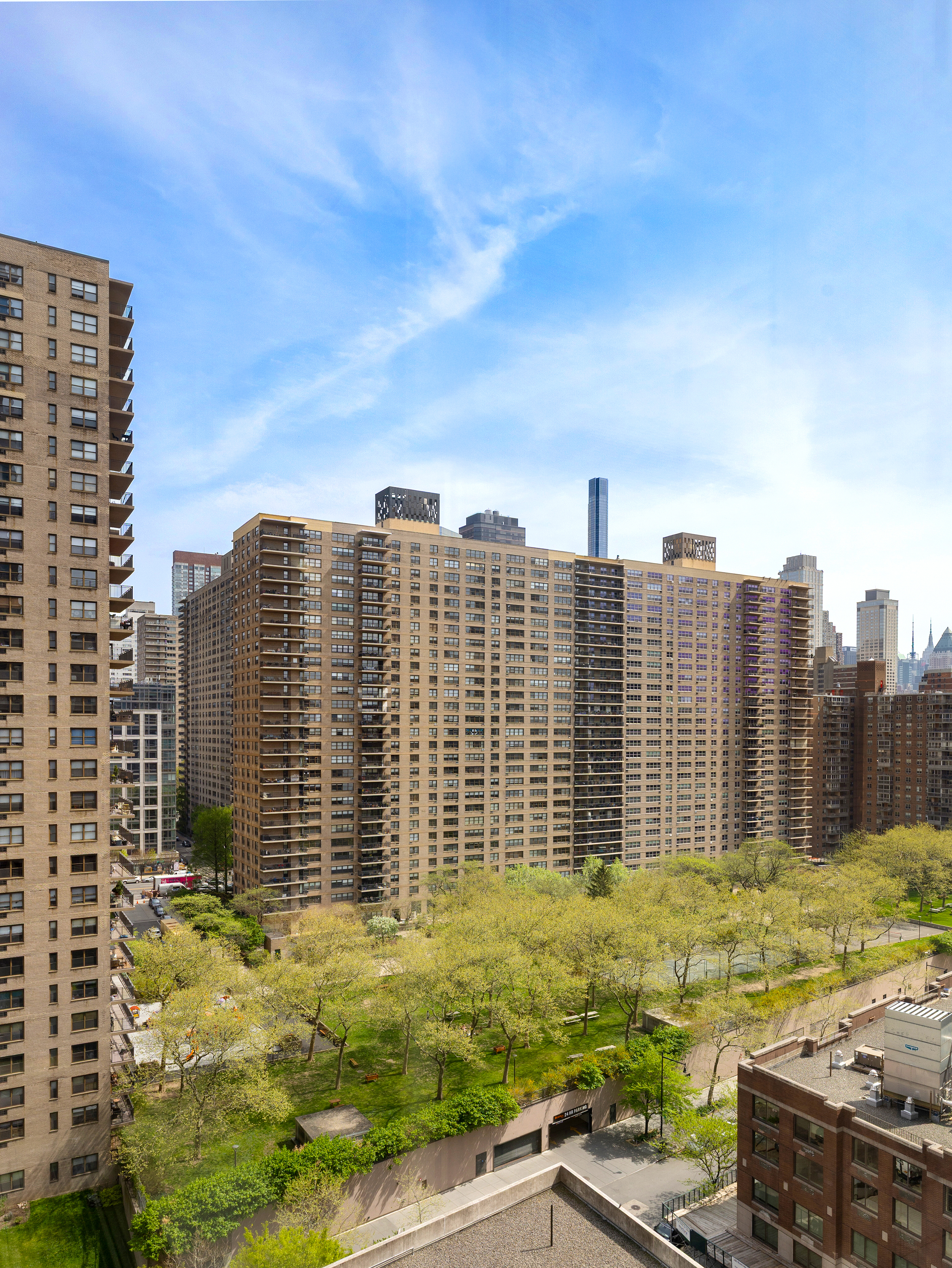 200 Riverside Boulevard, Unit 15F Manhattan, NY 10069 - Photo 11 of 12