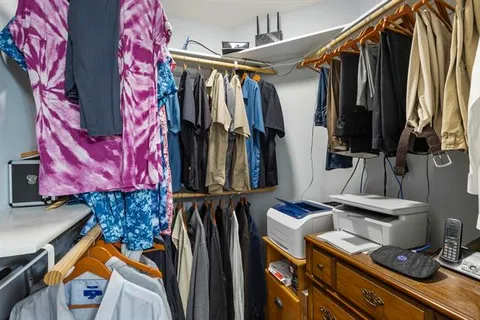 $525,000 | 10 Pond View Way, Fitchburg, WI 53711