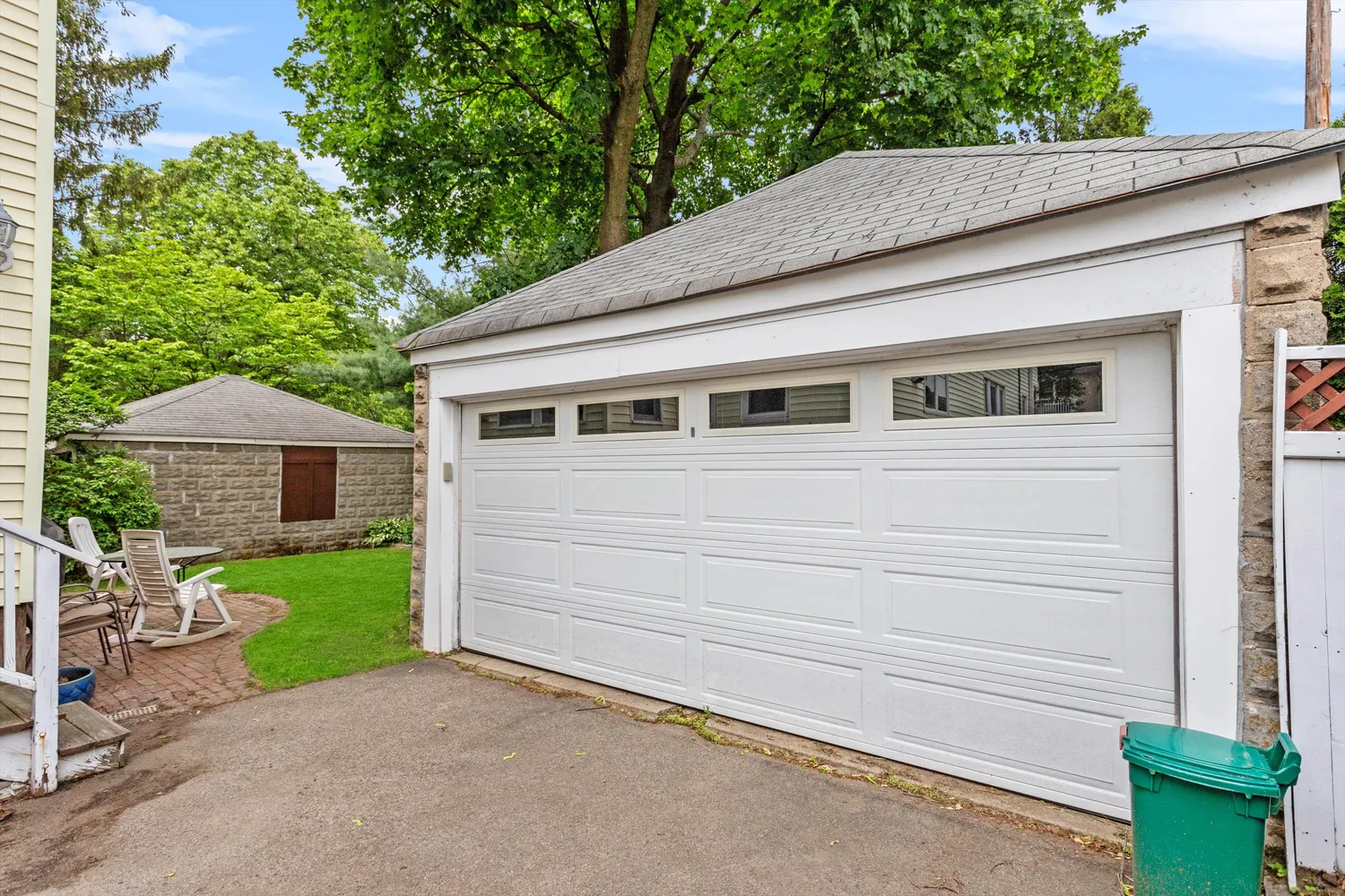 $3,600 | 56 Hilton Street, Arlington, MA 02474