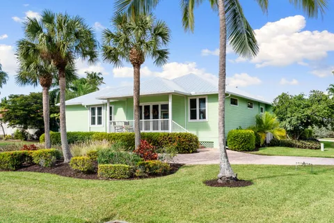 $995,000 | 27190 Driftwood Drive, Bonita Springs, FL 34135