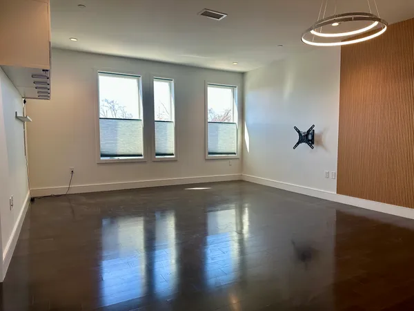 $899,000 | 2 West Sixth Street, Unit 108, South Boston, MA 02127