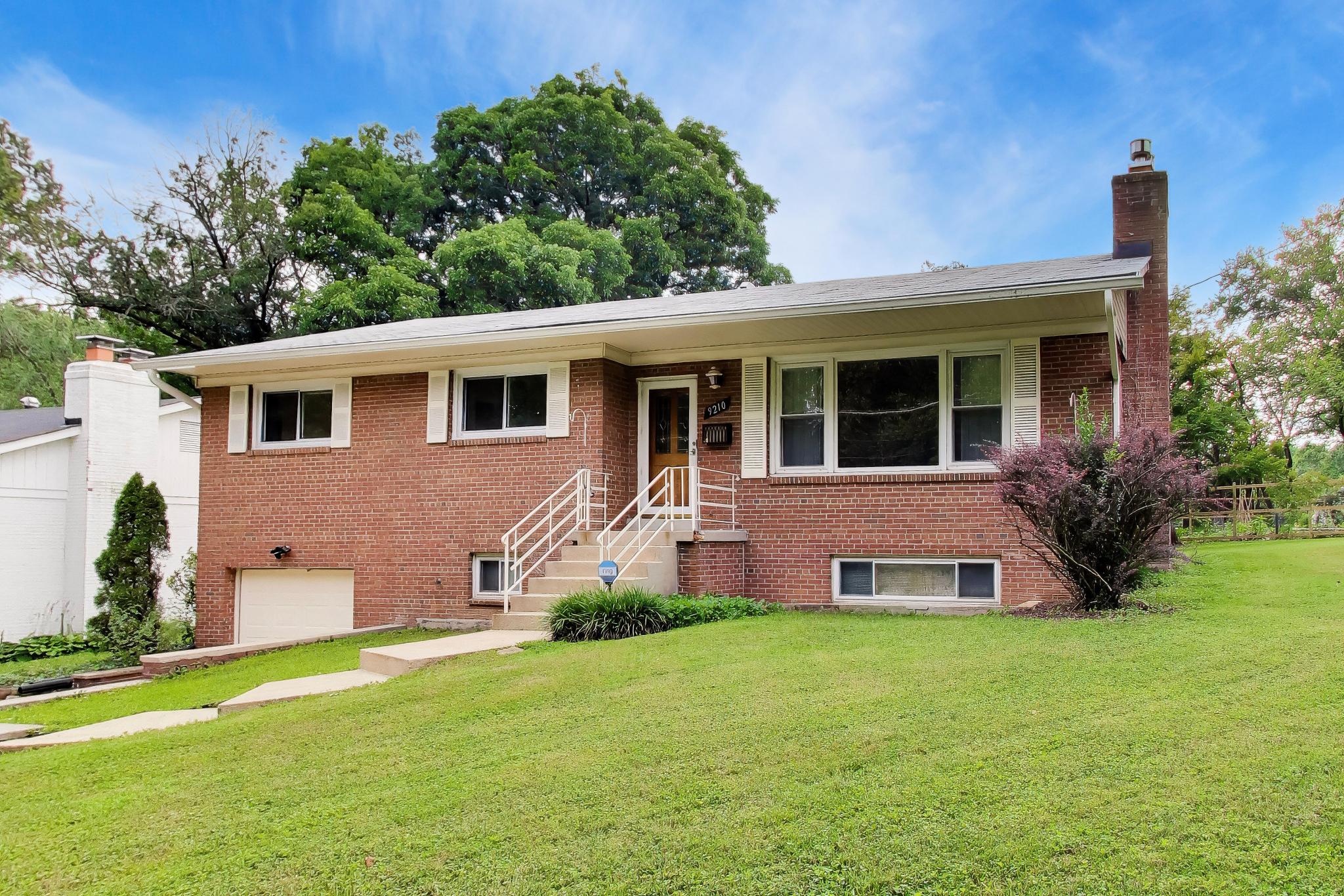 9210 Worth Avenue Silver Spring, MD 20901 - Photo 3 of 45