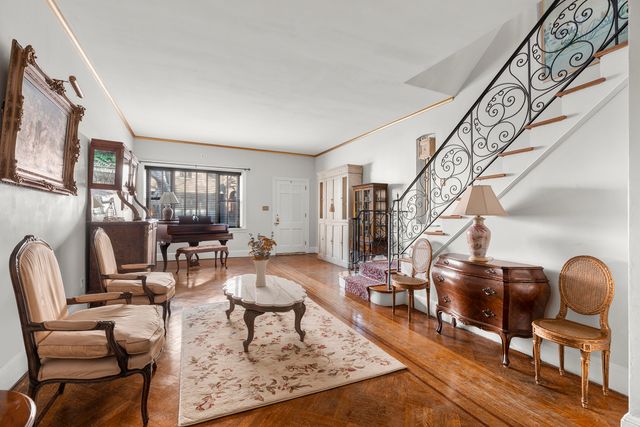 $3,900,000 | 408 Clinton Street | Carroll Gardens