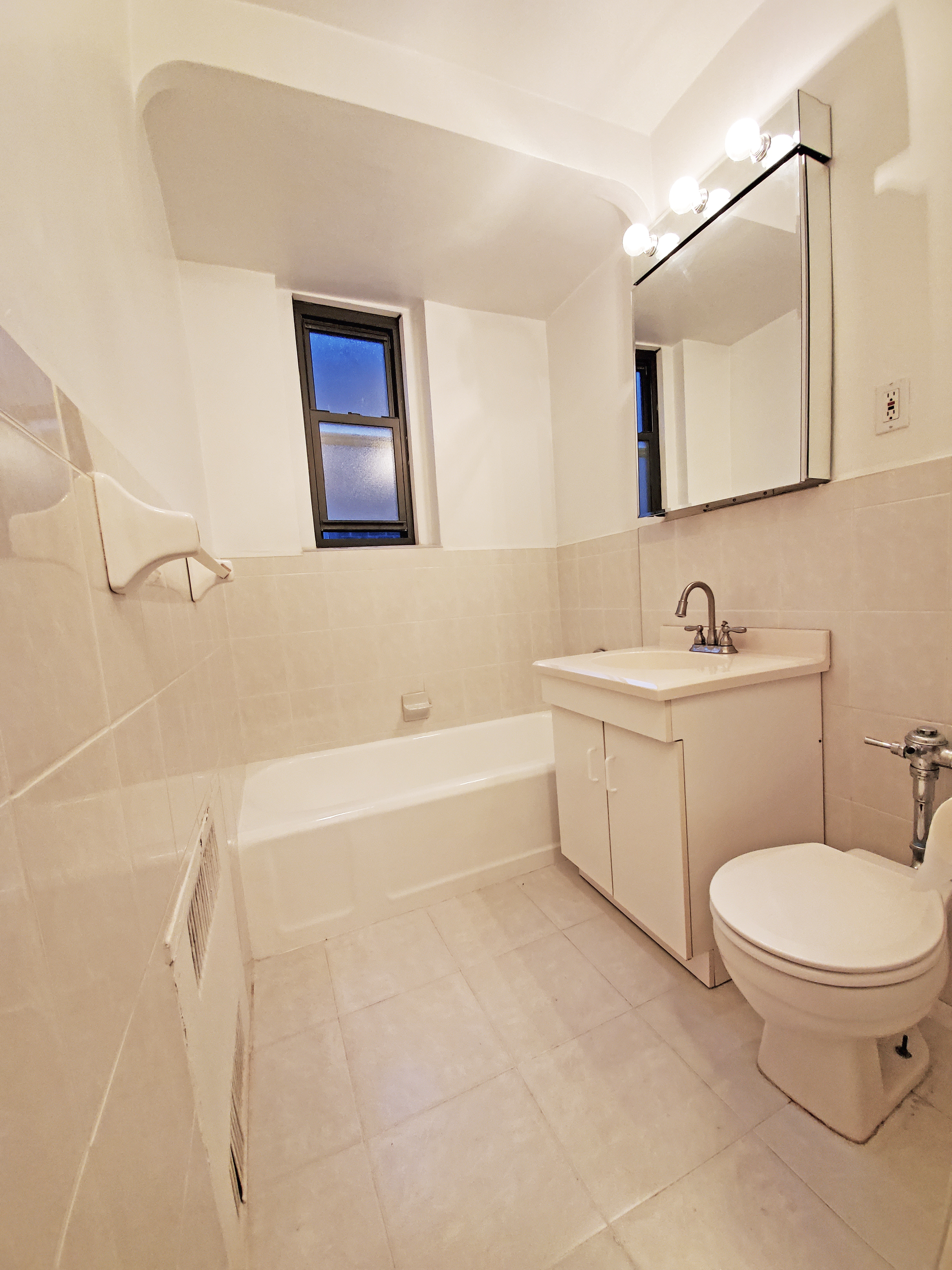 109-15 Queens Boulevard, Unit 6B Queens, NY 11375 - Photo 5 of 6