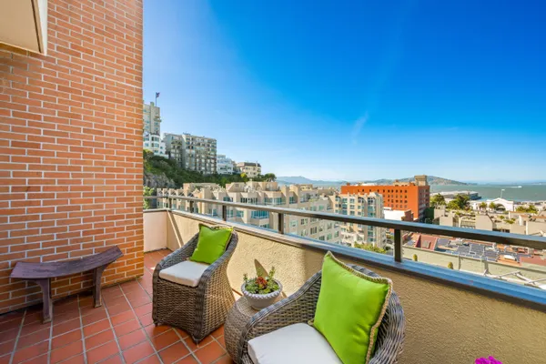 $1,898,000 | 101 Lombard Street, Unit 901W, San Francisco, CA 94111