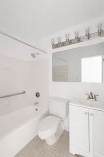 $780,000 | 301 West 110th Street, Unit 8J | Harlem