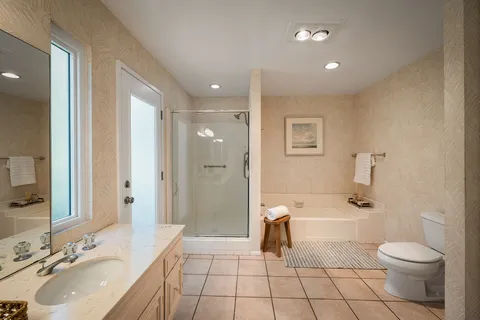 $2,499,000 | 2521 La Condesa Drive, Los Angeles, CA 90049