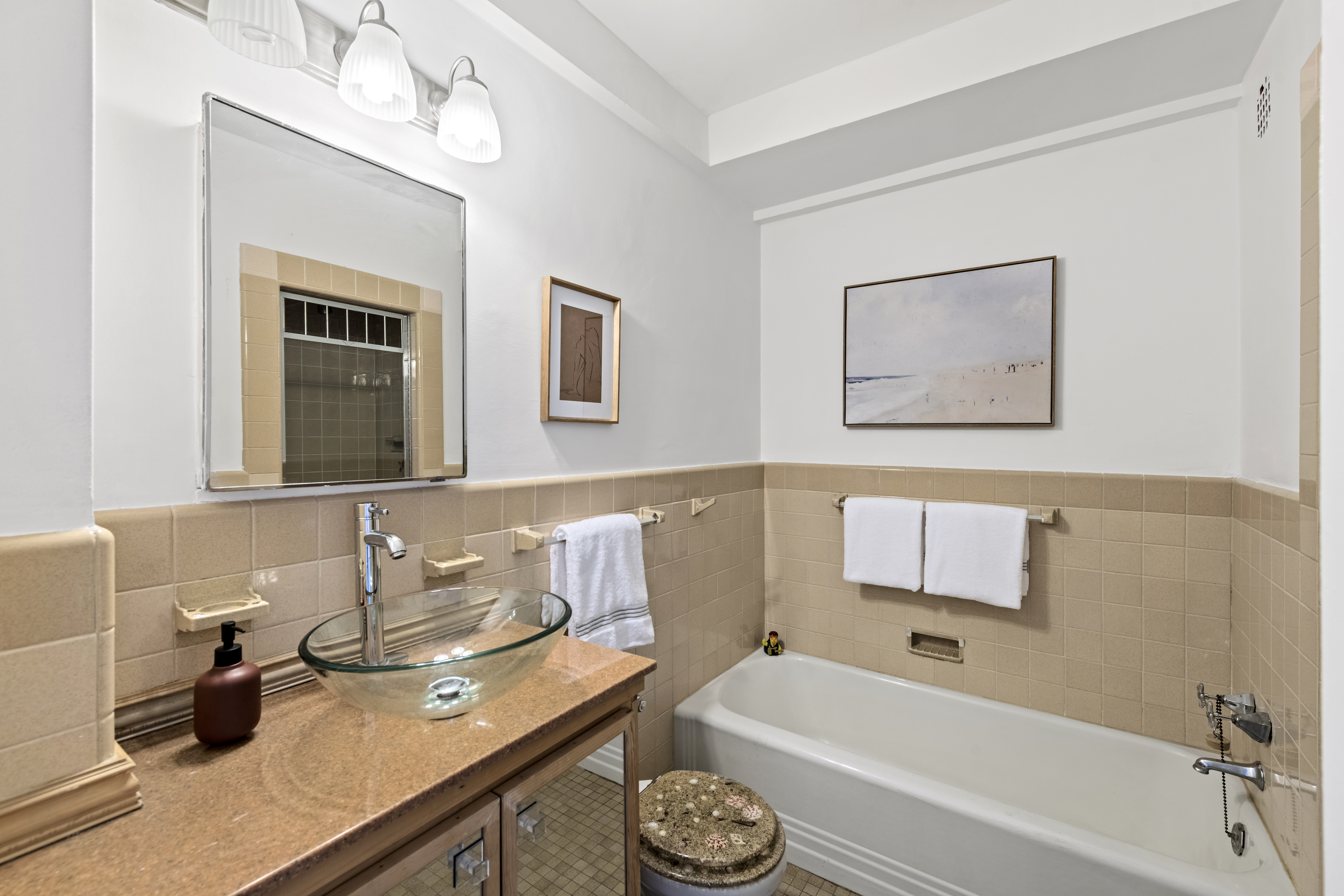 140 Riverside Drive, Unit 12K Manhattan, NY 10024 - Photo 11 of 17