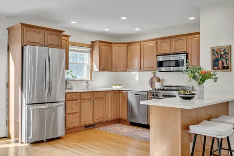 $1,150,000 | 56 Bartlett Street, Unit 56, Watertown, MA 02472