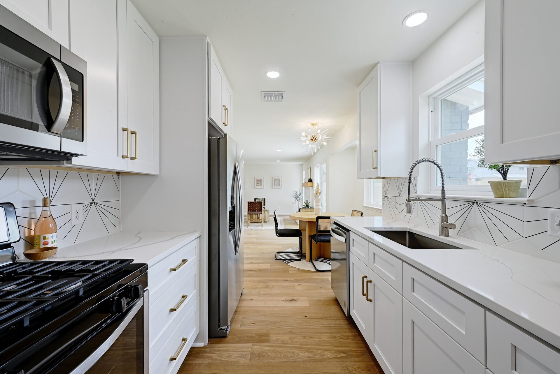 6606 Aldford Circle Austin, TX 78745 - Photo 15 of 32