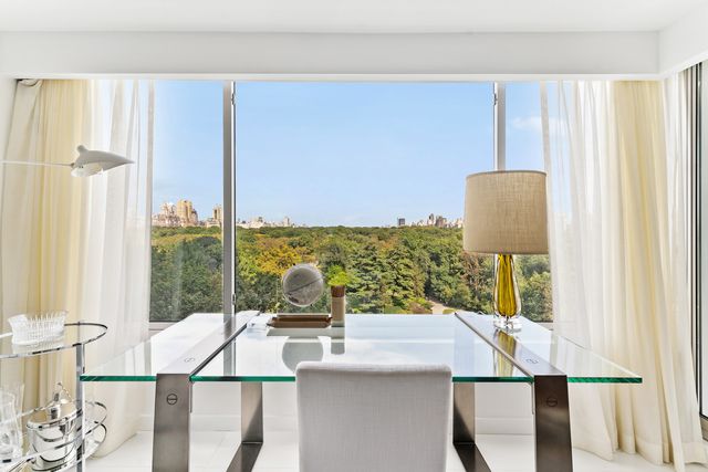$4,000,000 | 116 Central Park South, Unit 11N | Central Park South