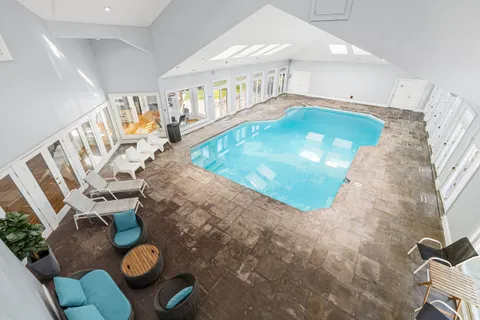 $1,799,999 | 35 River Run, East Greenwich, RI 02818