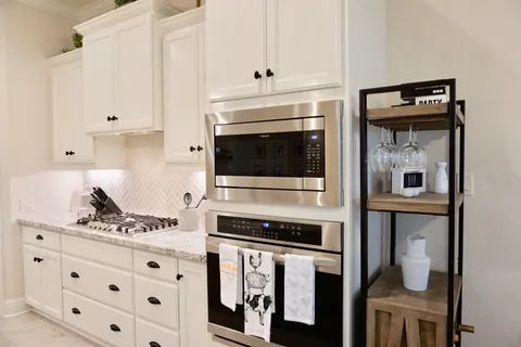 $389,000 | 4202 ANGEL LANDING Court, Bryan, TX 77802