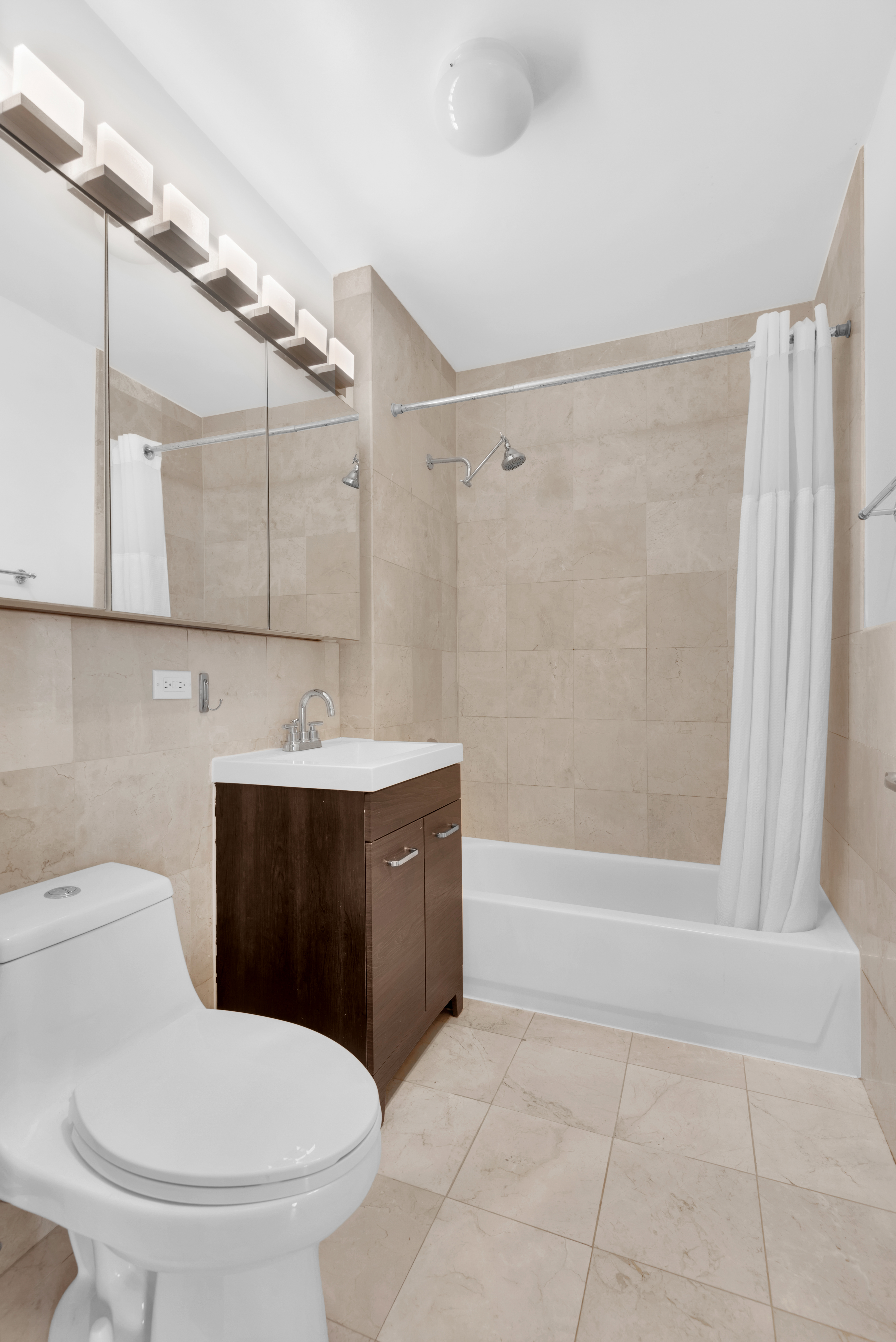 3205 Arlington Avenue, Unit 5A Bronx, NY 10463 - Photo 7 of 9