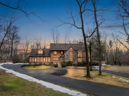 $1,499,000 | 25 Creekside Drive, Ivyland, PA 18974