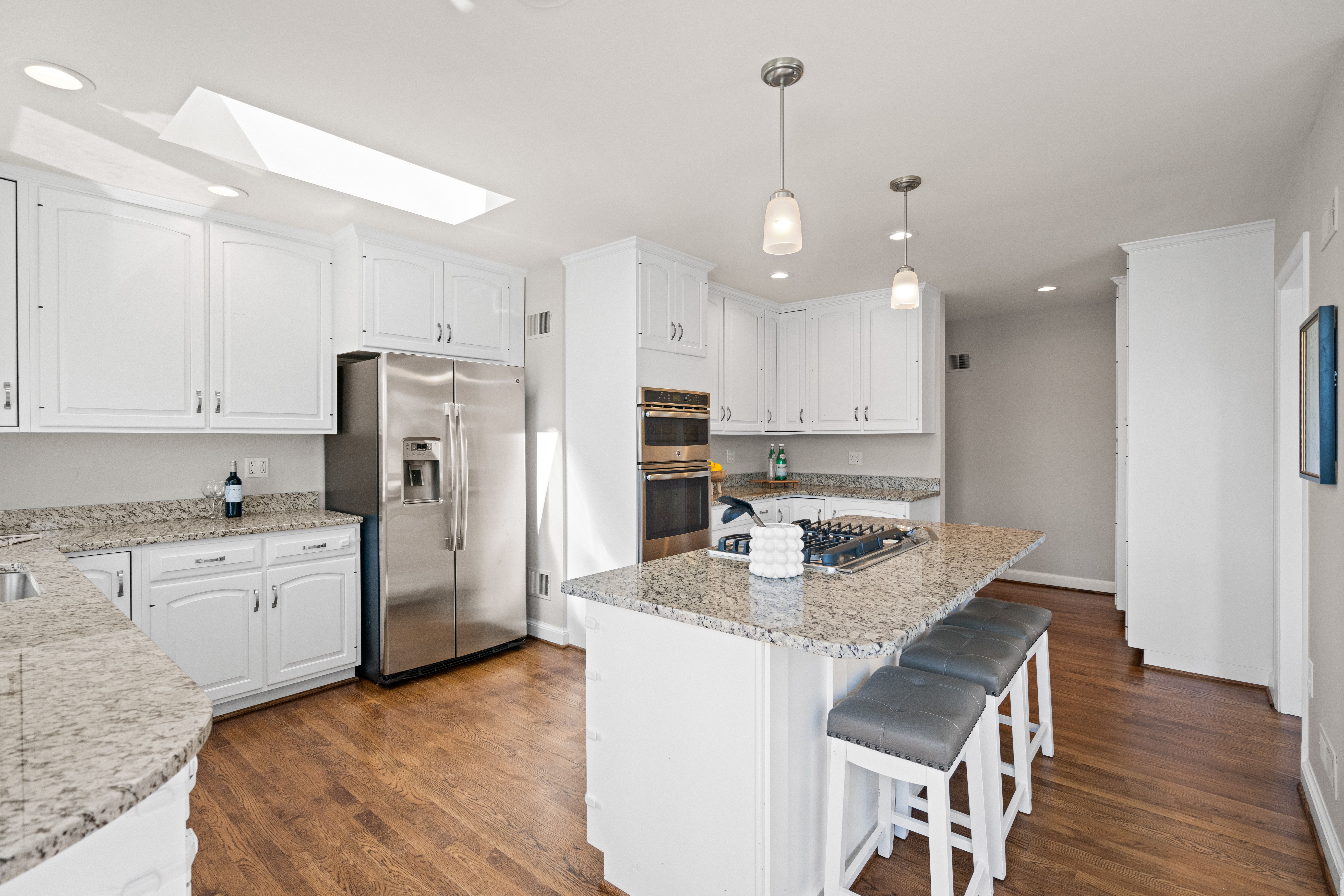 5112 Scarsdale Road Bethesda, MD 20816 - Photo 3 of 24