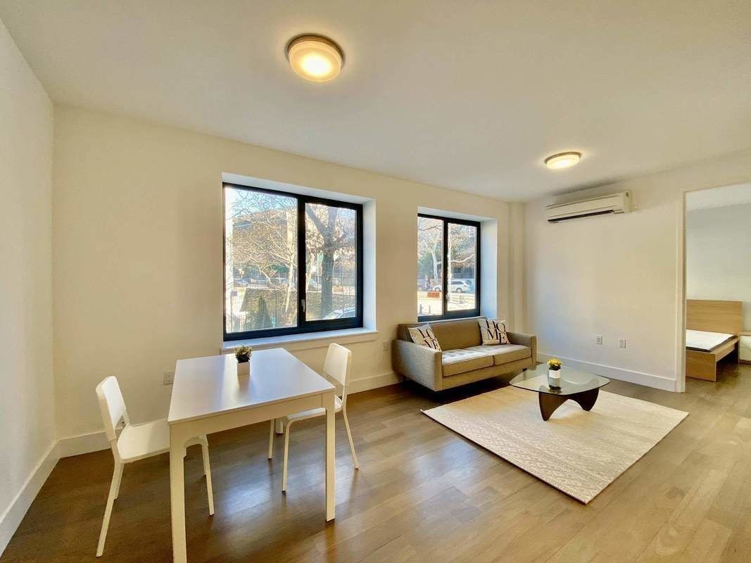 52 Convent Avenue, Unit 1B Manhattan, NY 10027 - Photo 5 of 17