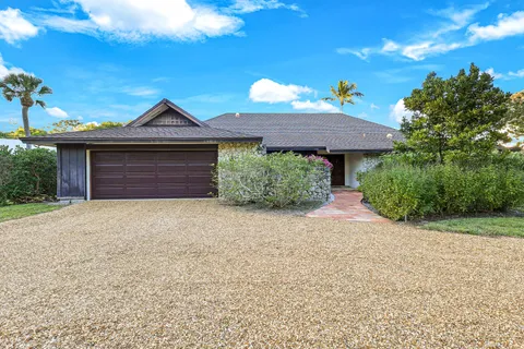 $799,000 | 700 Bald Eagle Drive, Unit 37, Naples, FL 34105