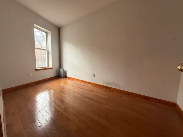 $4,295 | 386 Prospect Place | Prospect Heights