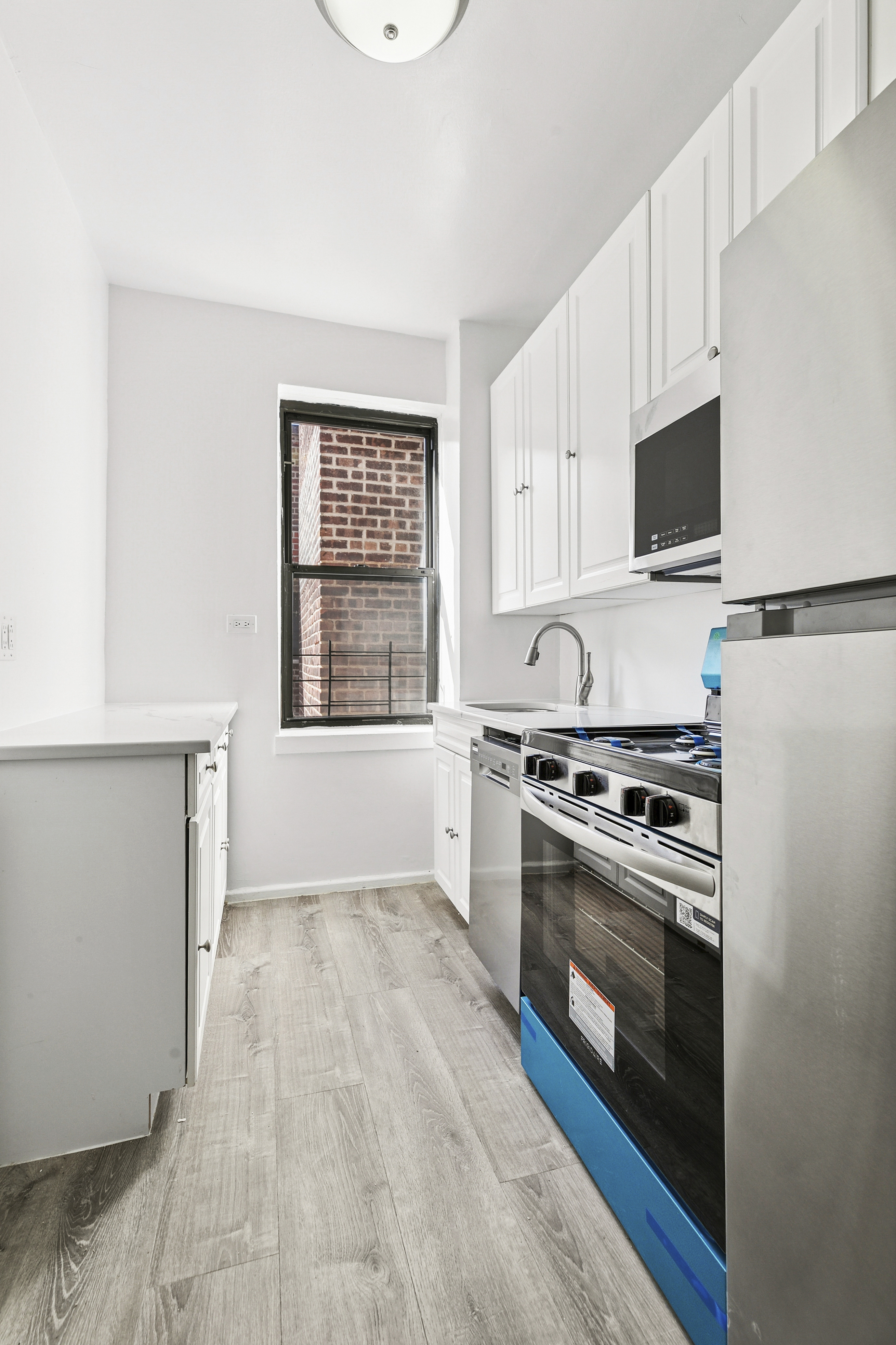 159-00 Riverside Drive West, Unit 3H Manhattan, NY 10032 - Photo 4 of 18
