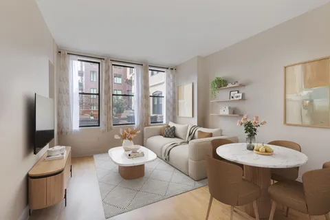 $759,000 | 4 Charlesgate, Unit 106, Boston, MA 02215