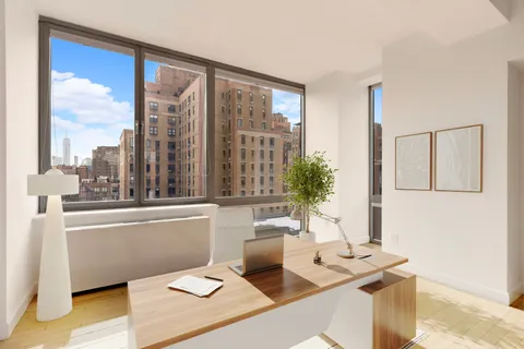 $4,500,000 | 151 West 17th Street, Unit PHC | Chelsea
