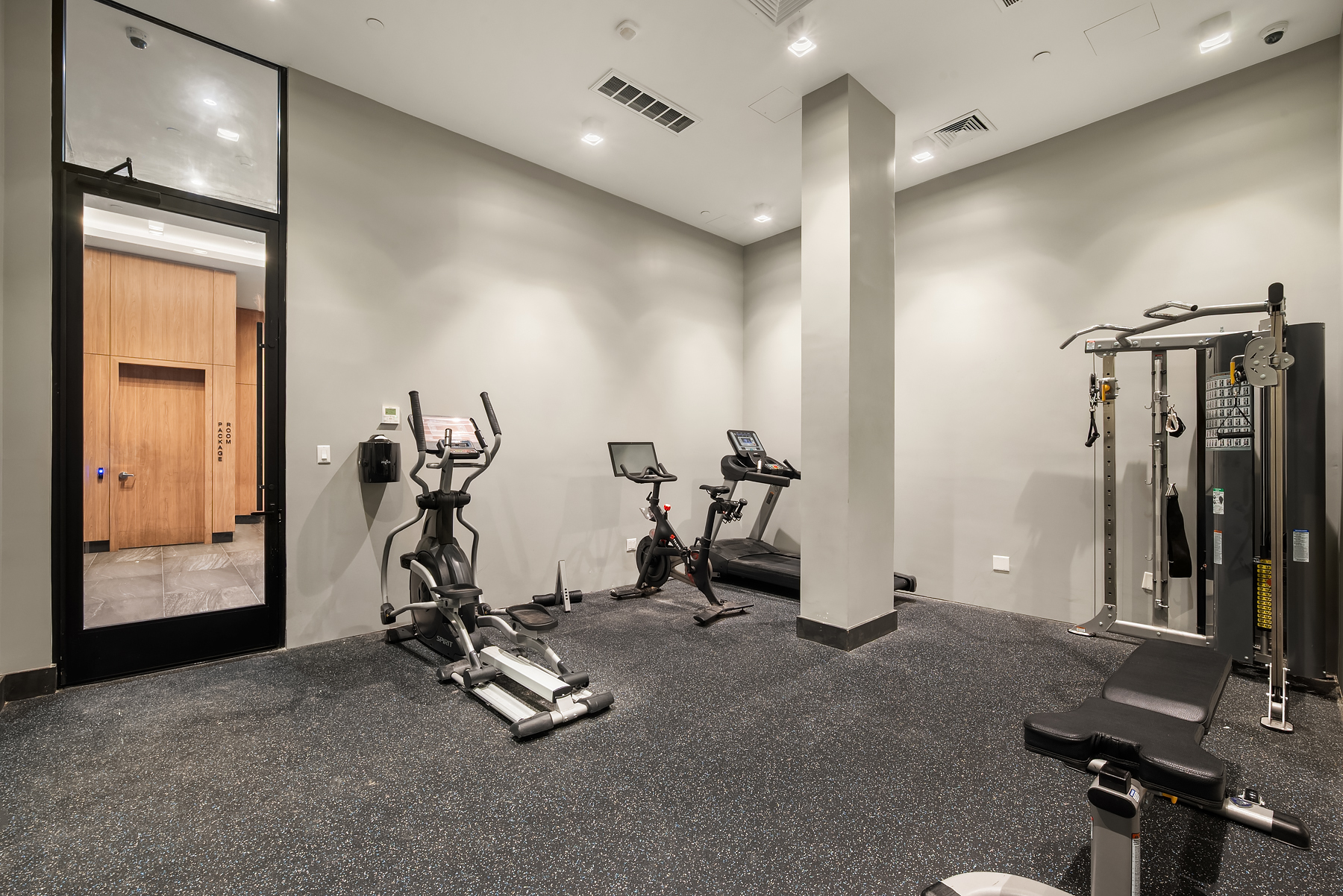552 Prospect Place, Unit 3E Brooklyn, NY 11238 - Photo 6 of 10 a view of a room with gym equipment